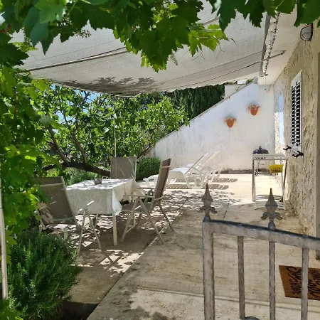 Apartmani Silvano Murter Exterior photo