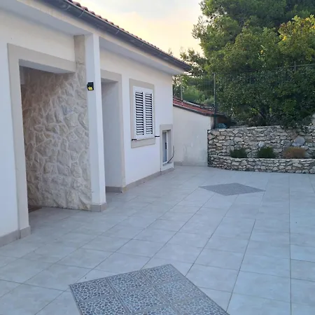 Apartmani Silvano Murter Exterior photo