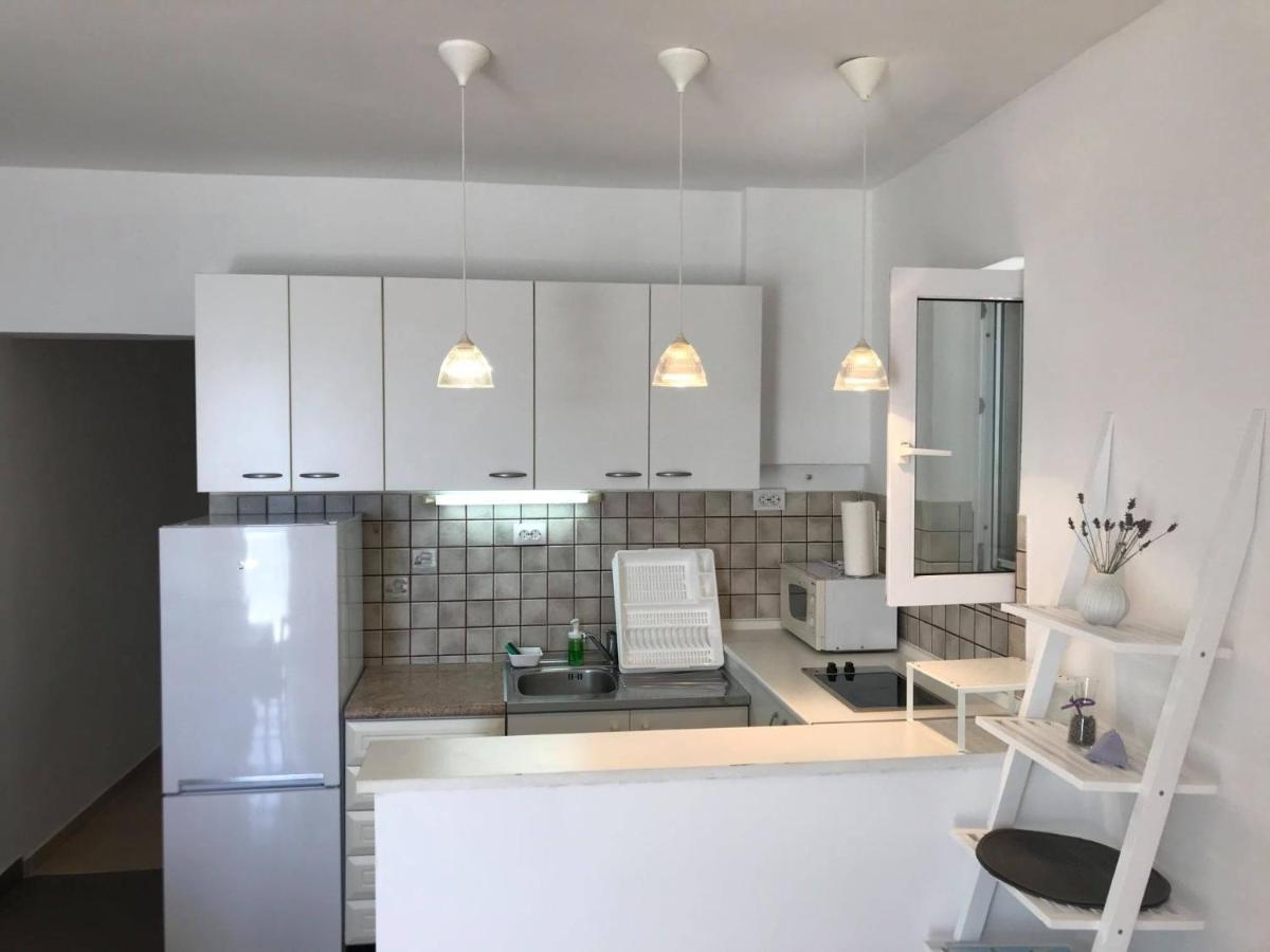 Silvano Apartment Murter