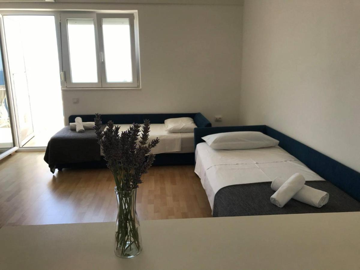 Apartment Silvano Murter